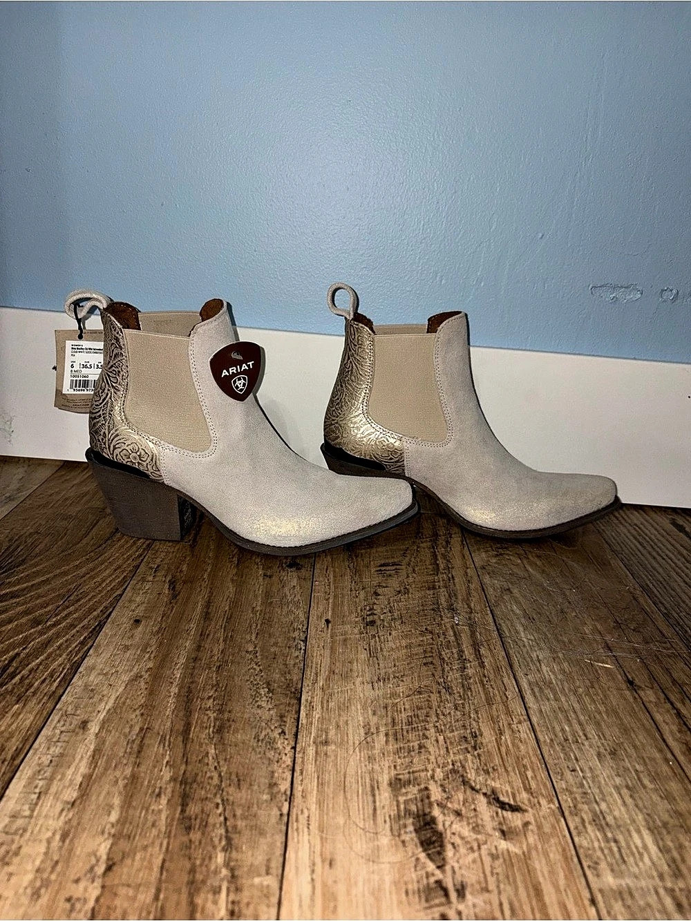 Ariat Women’s Boots Size 6
